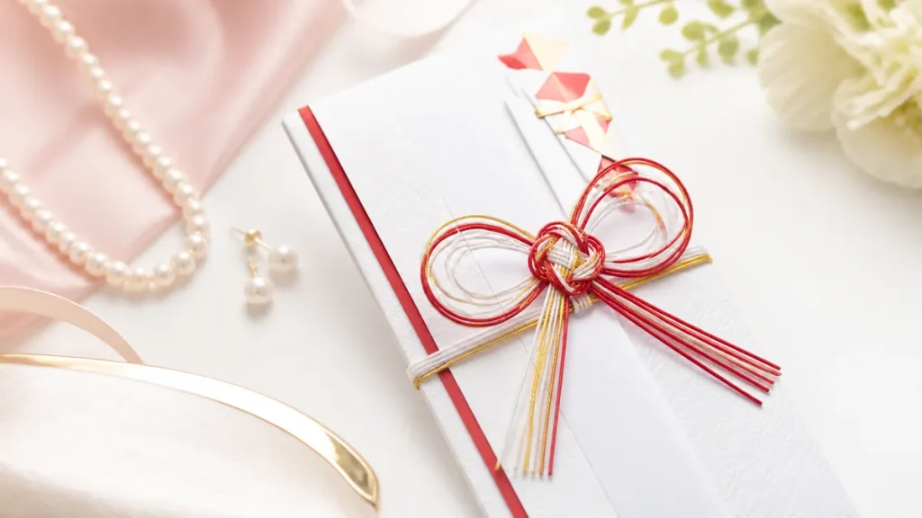水引花結びは蝶結びと同じ結び方｜結婚式で避ける理由と色・本数の3ルールのアイキャッチ画像
