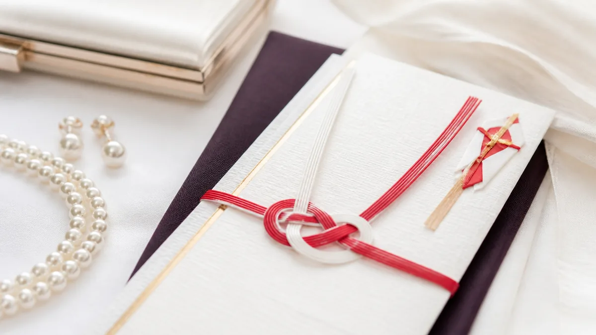 婚約指輪・結婚指輪相場はいくら？調査データで読む平均と価格帯の解説画像
