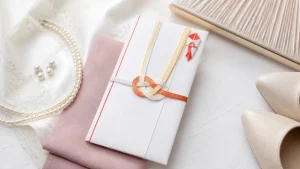 ご祝儀袋自分の名前はどこに書く？表は下段中央にフルネーム｜中袋・連名の3ルールのアイキャッチ画像